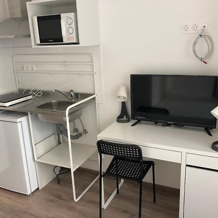 Omega Apartments Budapest Esterno foto