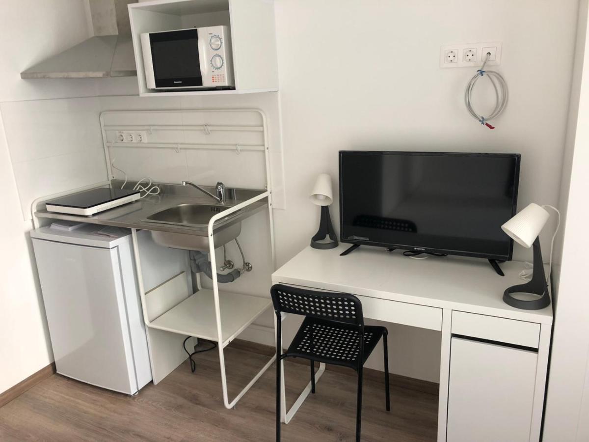 Omega Apartments Budapest Esterno foto